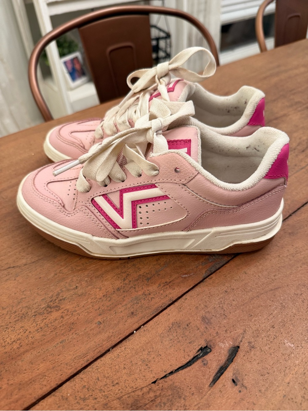 Vans Kids Pink and Hot Pink Low-Top Sneakers